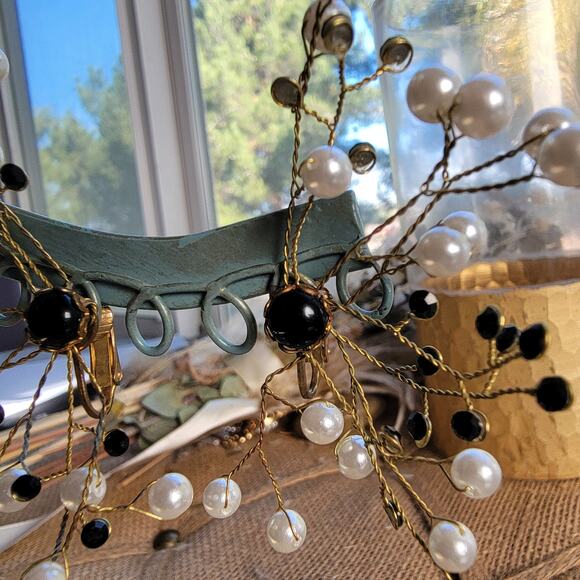 Oversized 3-Inch Vintage Pearl and Black Bead Clip-On Earrings - Picture 8 of 10